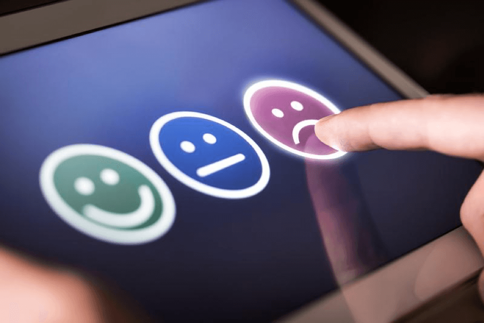 7 Tips on Dealing with Negative Reviews